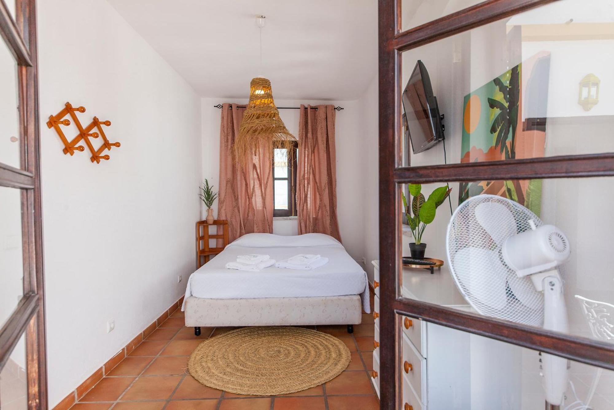 J - Casa Do Farol Guesthouse Lagos Quarto foto